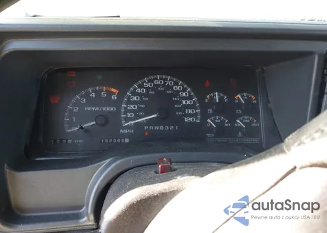 2000 Cadillac Escalade Standard z USA, uszkodzony, nr VIN 1GYEK13R3YR126208